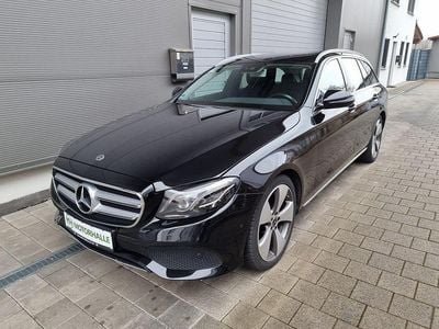 Gebraucht Mercedes E220 Avantgarde 194 PS (142 kW) 2017 Schwarz Limousine