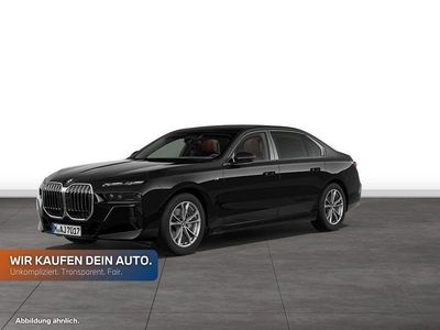 Gebraucht BMW 740 Comfort Edition 299 PS (219 kW) 2025 Black sapphire metallic Limousine