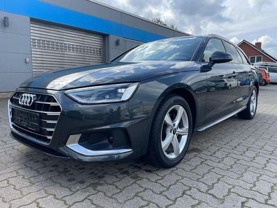 Gebraucht Audi A4 Advanced 163 PS (119 kW) 2023 Grau Kombi