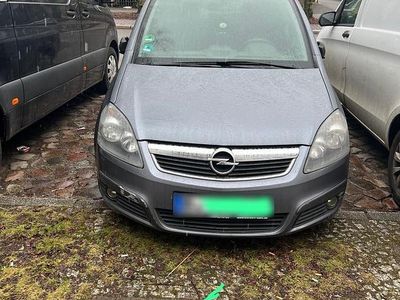 Brugt Opel Zafira 125 HK (91 kW) 2007 Grå MPV