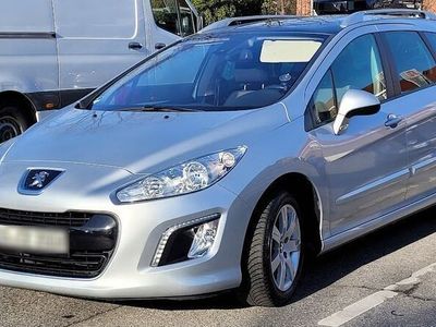 gebraucht Peugeot 308 SW 1,6 HDI Kombi Diesel gepflegtes Fahrzeug