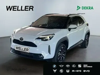 Gebraucht Toyota Yaris Plus 130 PS (95 kW) 2025 Schnee weiß Kleinwagen