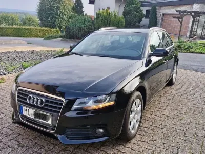 Używany Audi A4 Ambiente 143 KM (105 kW) 2009 Czarny Kombi