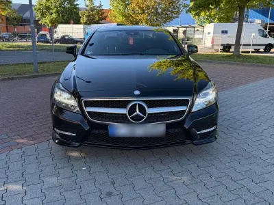 Gebraucht Mercedes CLS350 Edition 416 PS (305 kW) 2011 Schwarz Coupé