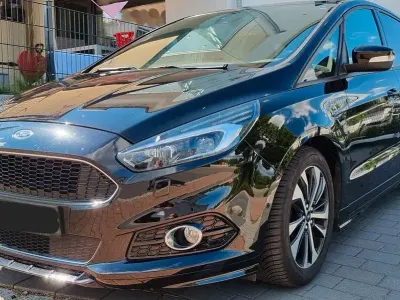 Gebraucht Ford S-MAX ST-Line 165 PS (121 kW) 2019 Schwarz Van / Kleinbus