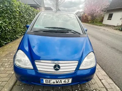 Gebraucht Mercedes A160 102 PS (75 kW) 1999 Blau Kleinwagen