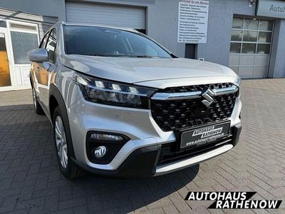 Silber Neu 2025 Suzuki SX4 S-Cross SUV | 28.090 € (Teuer)
