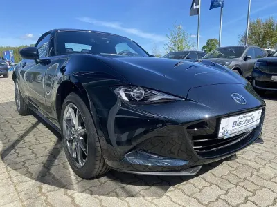 Neu Mazda MX5 Exclusive-Line 132 PS (97 kW) 2026 Jet black metallic Cabrio