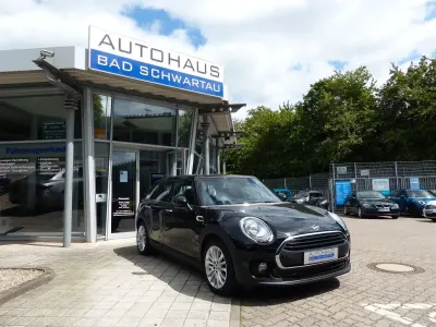 Gebraucht Mini One Clubman Pepper 102 PS (75 kW) 2018 Schwarz Kombi
