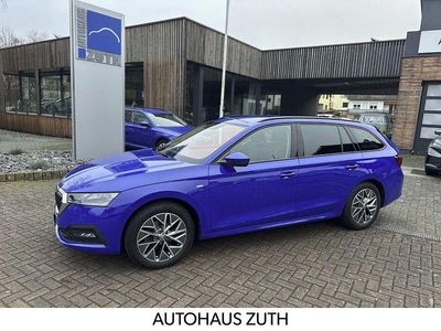 Blau Gebraucht 2022 Skoda Octavia Tour Kombi | 20.990 € (Fairer Preis)