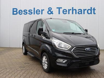 Gebraucht Ford Tourneo Custom Trend 131 PS (96 kW) 2019 Schwarz metallic Van