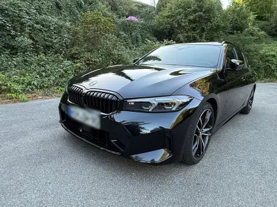 Gebraucht BMW 330 Performance 245 PS (180 kW) 2023 Schwarz Kombi