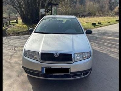 Gebraucht Skoda Fabia 68 PS (50 kW) 2003 Silber Kleinwagen