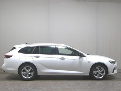 Usata Opel Insignia Business 122 CV (89 kW) 2023 Bianco Station wagon
