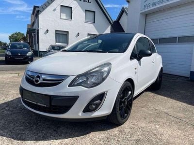 Gebraucht Opel Corsa Color Edition 101 PS (74 kW) 2014 Weiß Kleinwagen