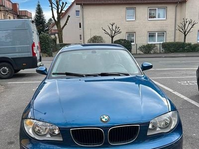 Gebraucht BMW 118 122 PS (89 kW) 2005 Blau Kleinwagen