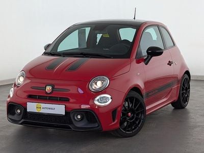 Gebraucht Abarth 695 179 PS (131 kW) 2022 Rot Kleinwagen