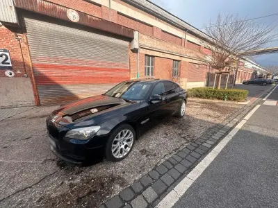 Gebraucht BMW 730 M Sport 245 PS (180 kW) 2011 Schwarz Limousine