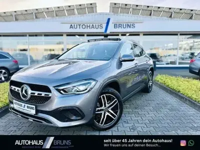 Gebraucht Mercedes GLA200 Progressive 150 PS (110 kW) 2022 Mountaingraumetallic SUV
