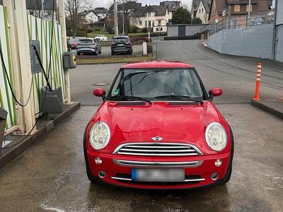 Gebraucht Mini ONE 90 PS (66 kW) 2006 Rot Kleinwagen