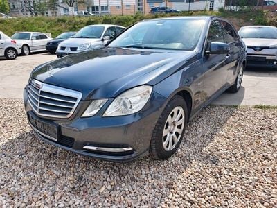 Mercedes E220