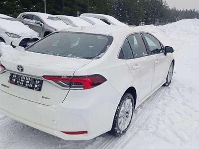 Neu Toyota Corolla 140 PS (102 kW) 2025 Weiß Limousine