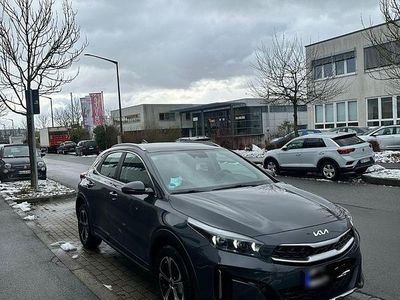 Begagnad Kia XCeed Vision 141 HK (103 kW) 2022 Grå SUV