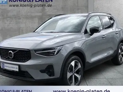 Gebraucht Volvo XC40 Ultra 163 PS (119 kW) 2025 Grau SUV