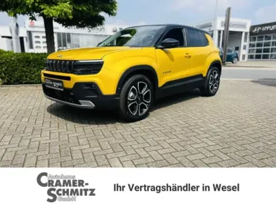 Gebraucht Jeep Avenger EV Summit 114 kW (156 PS) 2024 Gelb (gelb (sun yellow / dach volcano bl (metallic) SUV
