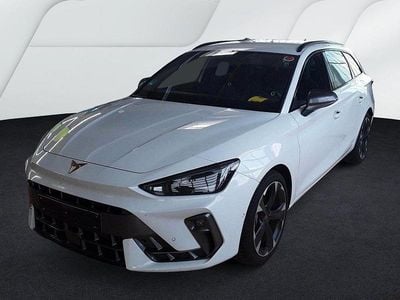 Weiß Gebraucht 2025 Cupra Leon Limousine | 26.290 € (Guter Preis)