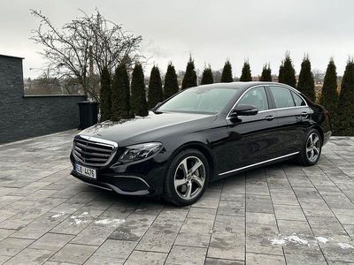Gebraucht Mercedes E400 Avantgarde 333 PS (244 kW) 2018 Schwarz Limousine