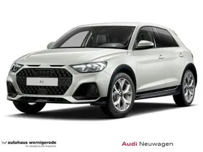 Nuova Audi A1 S-Line 116 CV (85 kW) 2025 Argento SUV