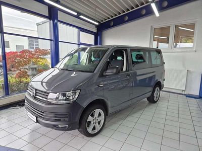 Gebraucht VW Transporter 150 PS (110 kW) 2019 Grau Van