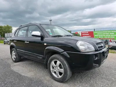 Gebraucht Hyundai Tucson 141 PS (103 kW) 2007 Schwarz SUV
