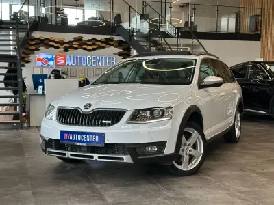 Gebraucht Skoda Octavia Scout 184 PS (135 kW) 2017 Weiß Kombi