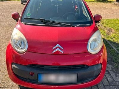Second-hand Citroën C1 68 CP (50 kW) 2006 Roșu Hatchback
