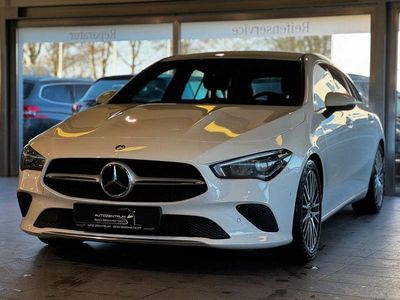 Gebraucht Mercedes CLA220 Shooting Brake 190 PS (139 kW) 2019 Weiß Kombi
