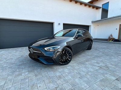 Grau Gebraucht 2022 Mercedes C300 AMG Limousine | 39.700 € (Fairer Preis)