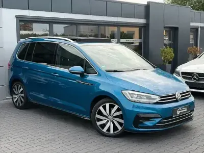 Gebraucht VW Touran Highline 150 PS (110 kW) 2019 Blau Van / Kleinbus