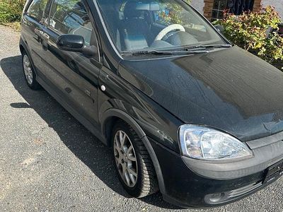Second-hand Opel Corsa 75 CP (55 kW) 2001 Negru Hatchback