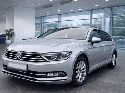 Gebraucht VW Passat 150 PS (110 kW) 2018 Silber Kombi