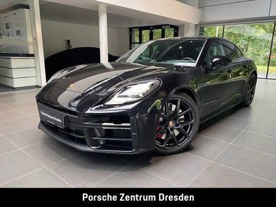 Tiefschwarzmetallic Neu 2025 Porsche Panamera 4S Limousine | 204.692 €