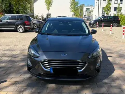 Second-hand Ford Focus Active 120 CP (88 kW) 2020 Gri Berlinǎ