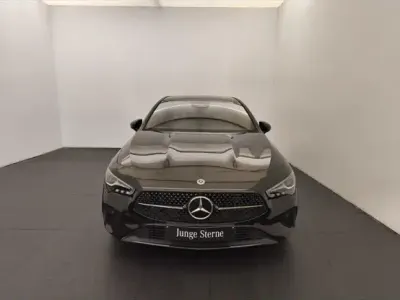 Gebraucht Mercedes CLA180 Shooting Brake 136 PS (100 kW) 2024 Schwarz Kombi