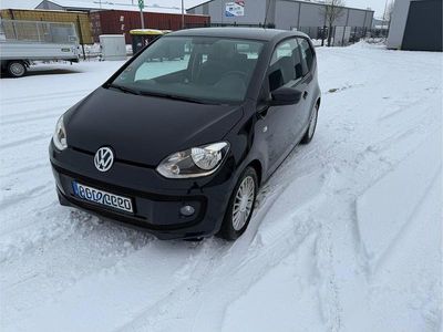 Schwarz Gebraucht 2012 VW up! move up! Kleinwagen | 4.800 € (Etwas zu teuer)