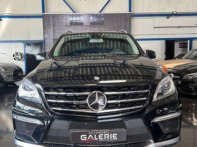 Begagnad Mercedes ML63 AMG AMG 525 HK (386 kW) 2012 Svart SUV
