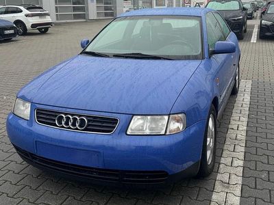 Gebraucht Audi A3 150 PS (110 kW) 2000 Blau Kleinwagen