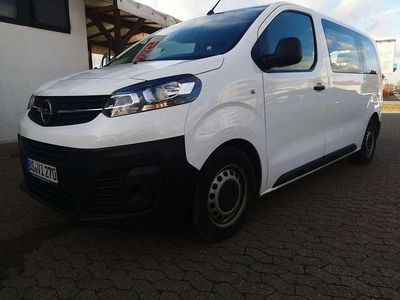 Gebraucht Opel Vivaro 120 PS (88 kW) 2020 Weiß Van / Kleinbus