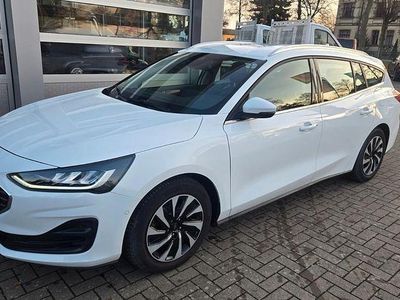 Gebraucht Ford Focus Titanium 116 PS (85 kW) 2024 Weiß Limousine