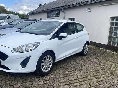 Usata Ford Fiesta Trend 71 CV (52 kW) 2018 Bianco Utilitaria